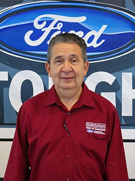 Staff member Jorge Hernandez from ID_c275c93eca9d