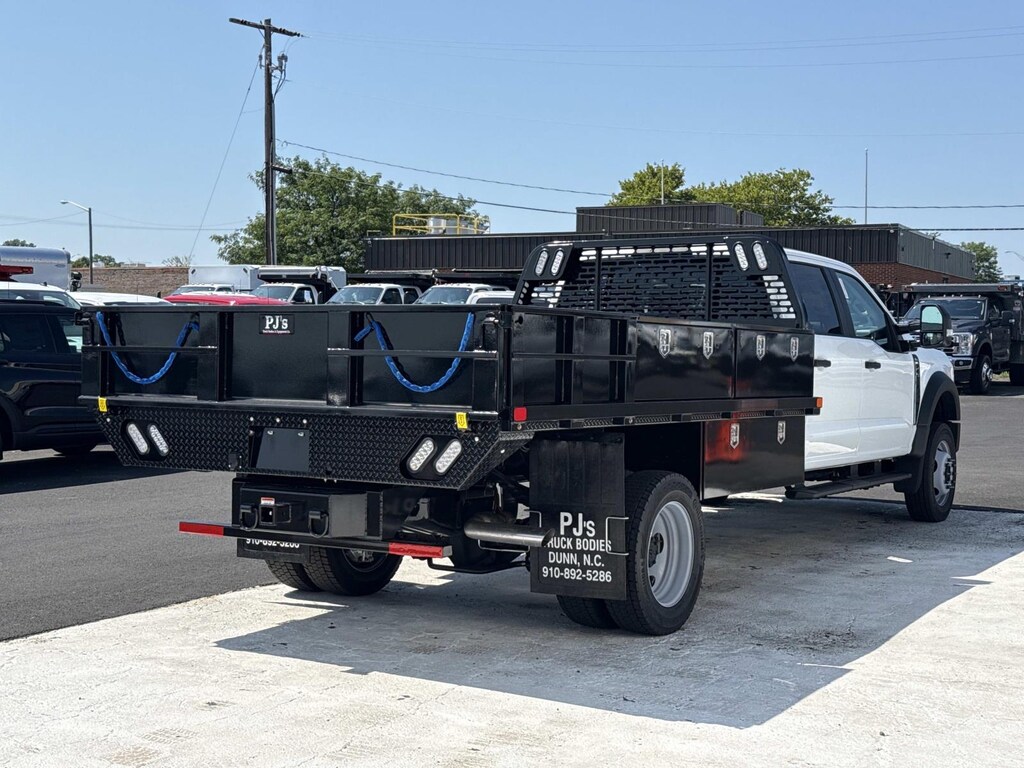 New 2026 Ford Super Duty F-450 DRW Crew Cab Chassis-Cab
