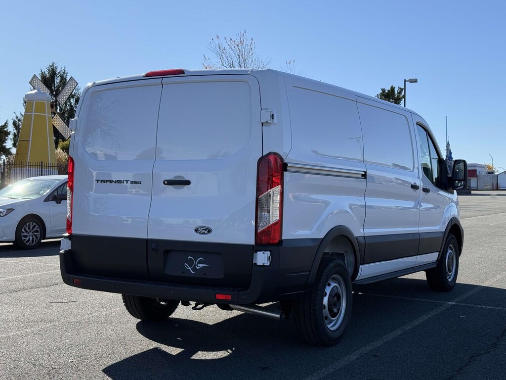 New 2026 Ford Transit -250 RWD Low Roof Cargo Van 130 WB Mini-van, Cargo