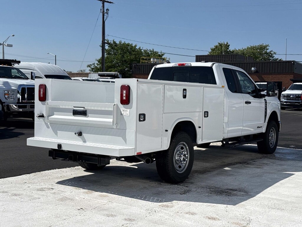 New 2026 Ford F-350 XL Super Cab 4x4 W/ 9 Knapheide Service Body Service
