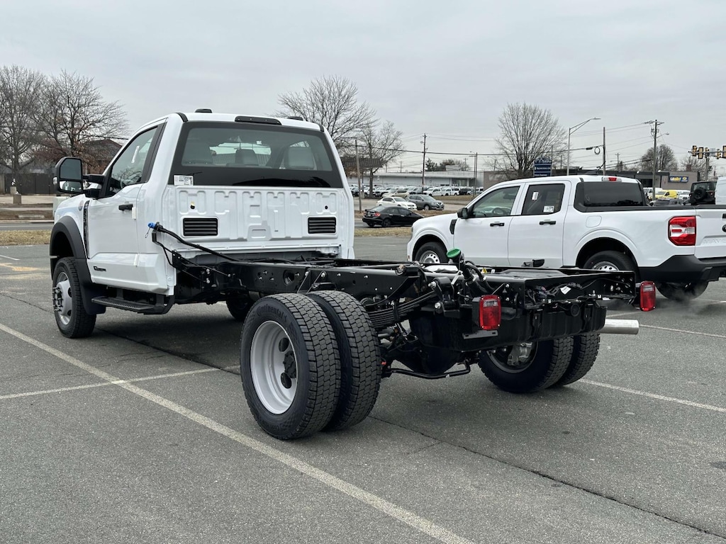 New 2025 Ford F-550 XL Regular Cab 4x4 Bare Chassis 84 CA Regular Cab Chassis-Cab