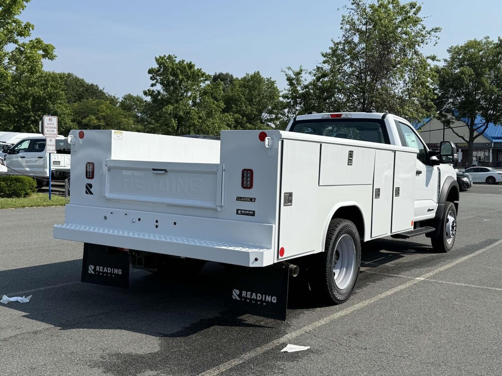 New 2024 Ford F-550 XL Regular Cab 4x4 w/ 11 Reading Service Body Service