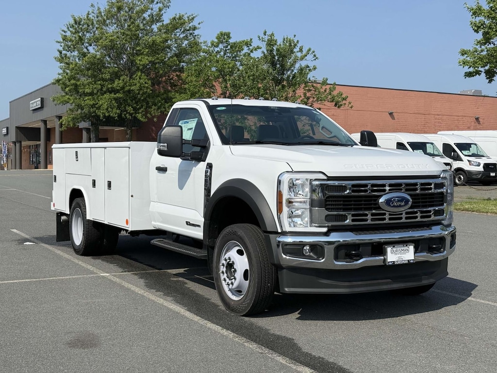New 2024 Ford F-550 XL Regular Cab 4x4 w/ 11 Reading Service Body Service