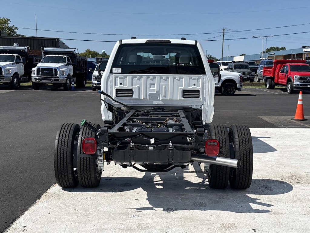 New 2026 Ford Super Duty F-550 DRW Crew Cab Chassis-Cab