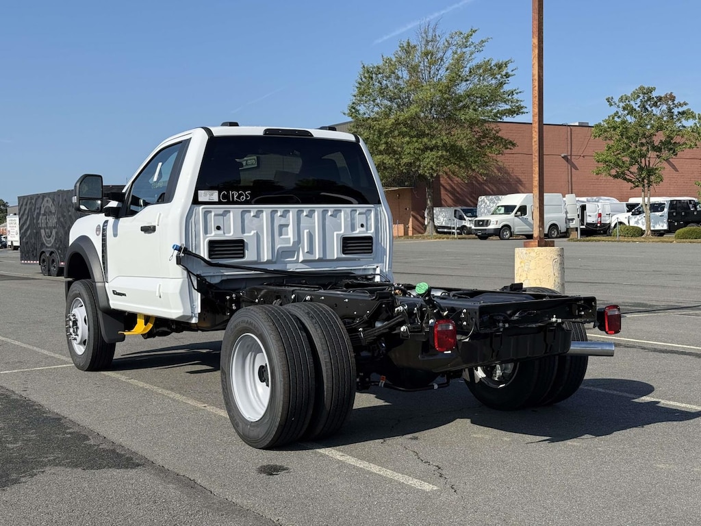 New 2026 Ford Super Duty F-600 DRW XLT 4WD Reg Cab 145 WB 60 CA Regular Cab Chassis-Cab