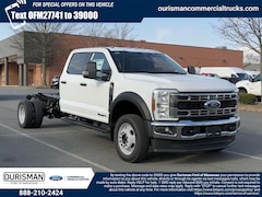 2025 Ford F-450 XL Crew Cab 4x2 Bare Chassis 84 CA Crew Cab Chassis-Cab