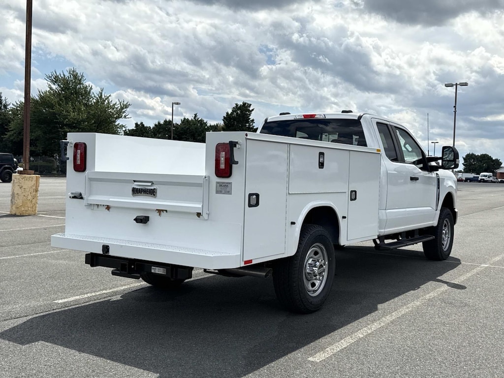 New 2025 Ford F-350 XL Super Cab 4x4 W/ 9 Knapheide Service Body Service