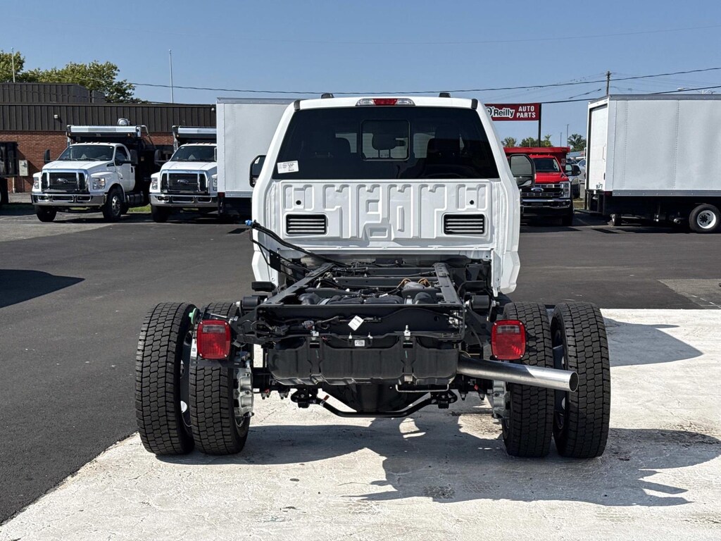 New 2026 Ford Super Duty F-550 DRW Crew Cab Chassis-Cab