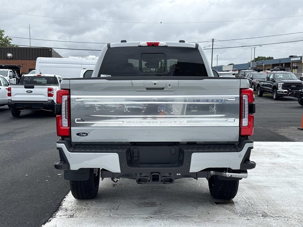New 2026 Ford Super Duty F-350 SRW Crew Cab Pickup
