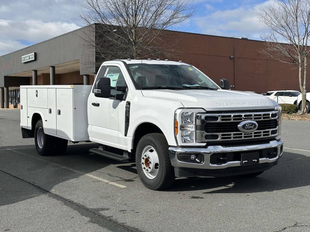 New 2024 Ford F-350 XL Regular Cab 4x2 w/ 11 Knapheide Service Body Service