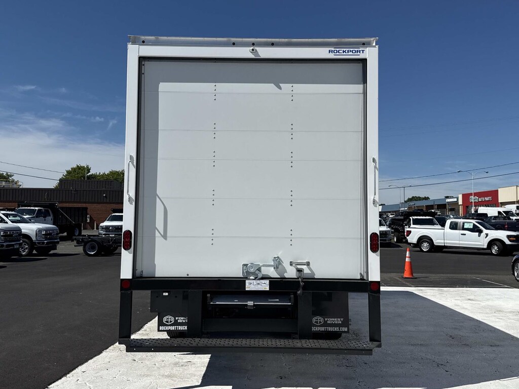 New 2027 Ford E-450SD 4x2 W/ 17 Box With Attic Box