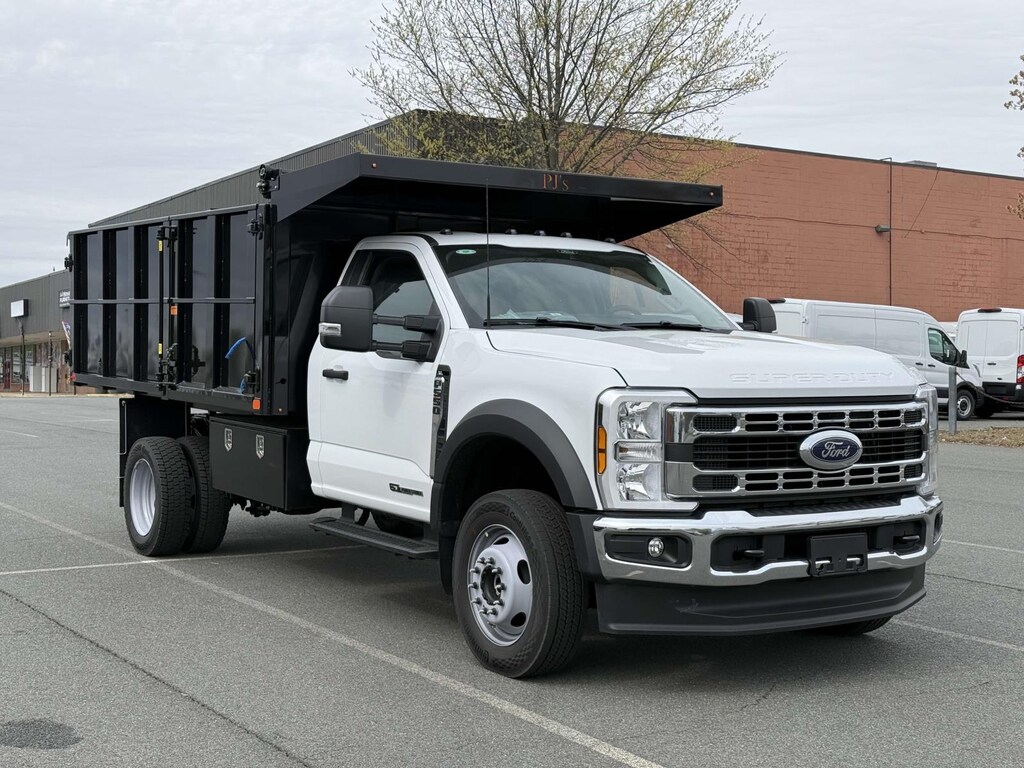 New 2025 Ford F-550 XL Regular Cab 4x4 w/ 12 Landscape Dump Landscape