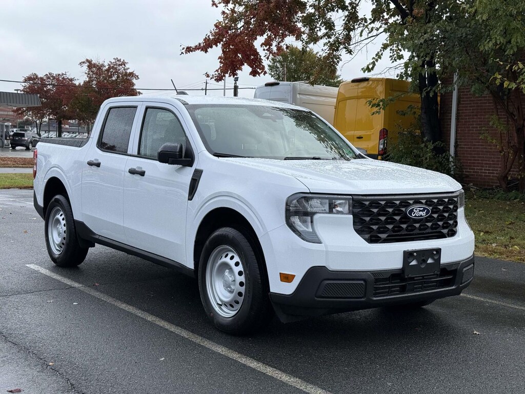 New 2025 Ford Maverick XL Crew Cab AWD Hybrid Crew Cab Pickup