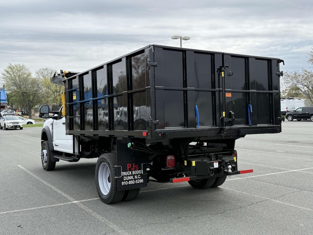 New 2025 Ford F-550 XL Regular Cab 4x4 w/ 12 Landscape Dump Landscape
