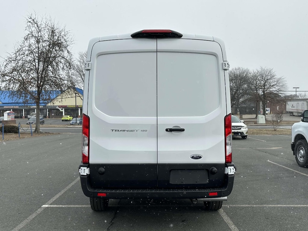 New 2024 Ford F-550 XL Crew Cab 4x4 Bare Chassis 84 CA Crew Cab Chassis-Cab