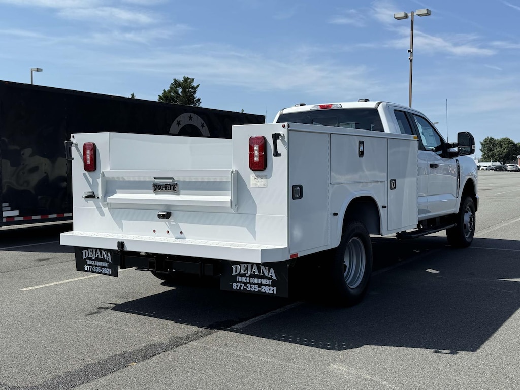 New 2025 Ford F-350 XL Super Cab 4x4 w/ 9 Knapheide Service Body Service