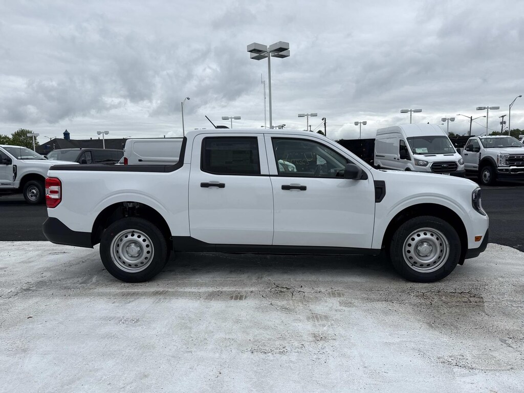 New 2026 Ford Maverick XL Crew Cab AWD Hybrid Crew Cab Pickup