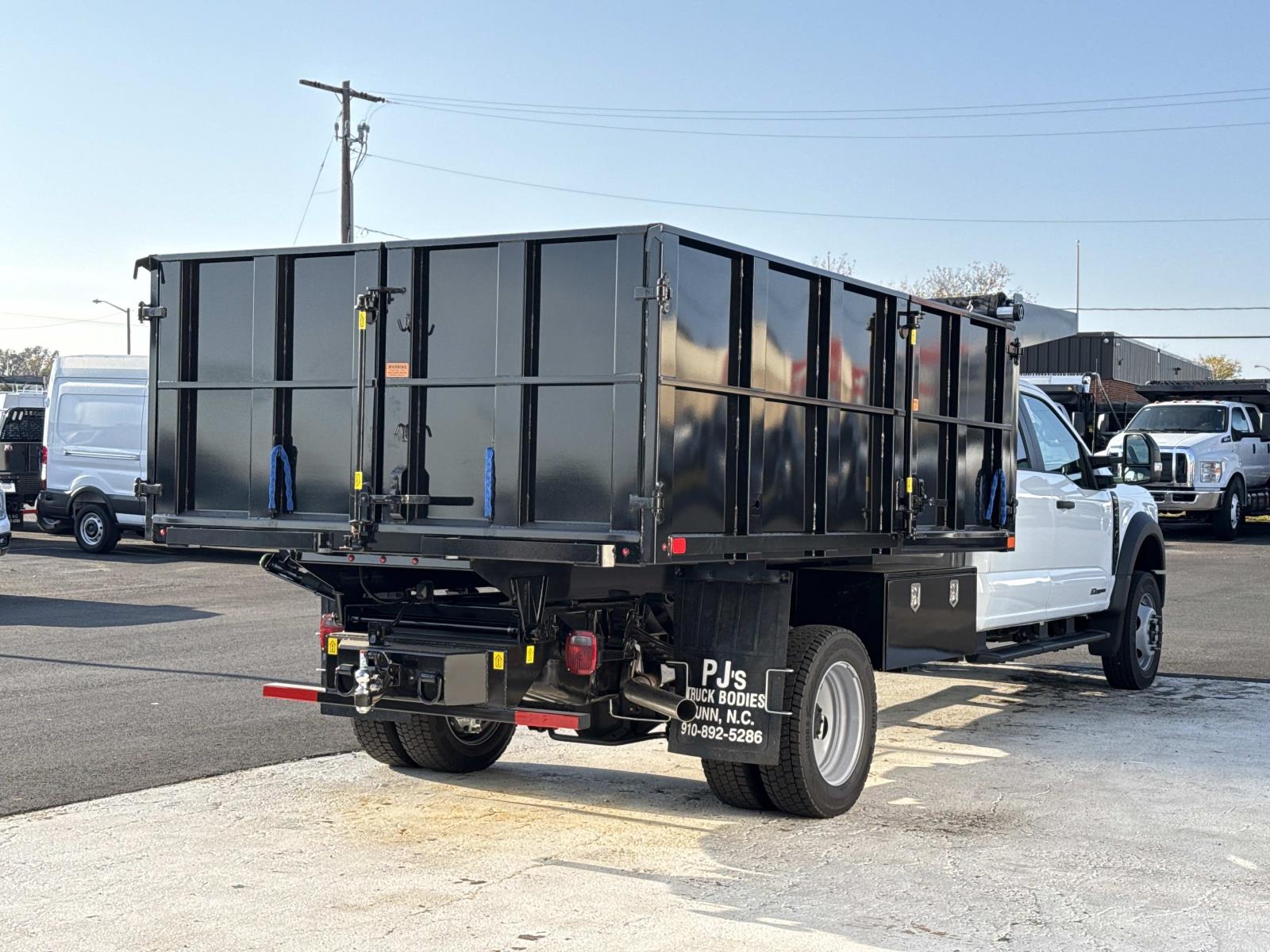 New 2027 Ford Super Duty F-450 DRW Crew Cab Chassis-Cab