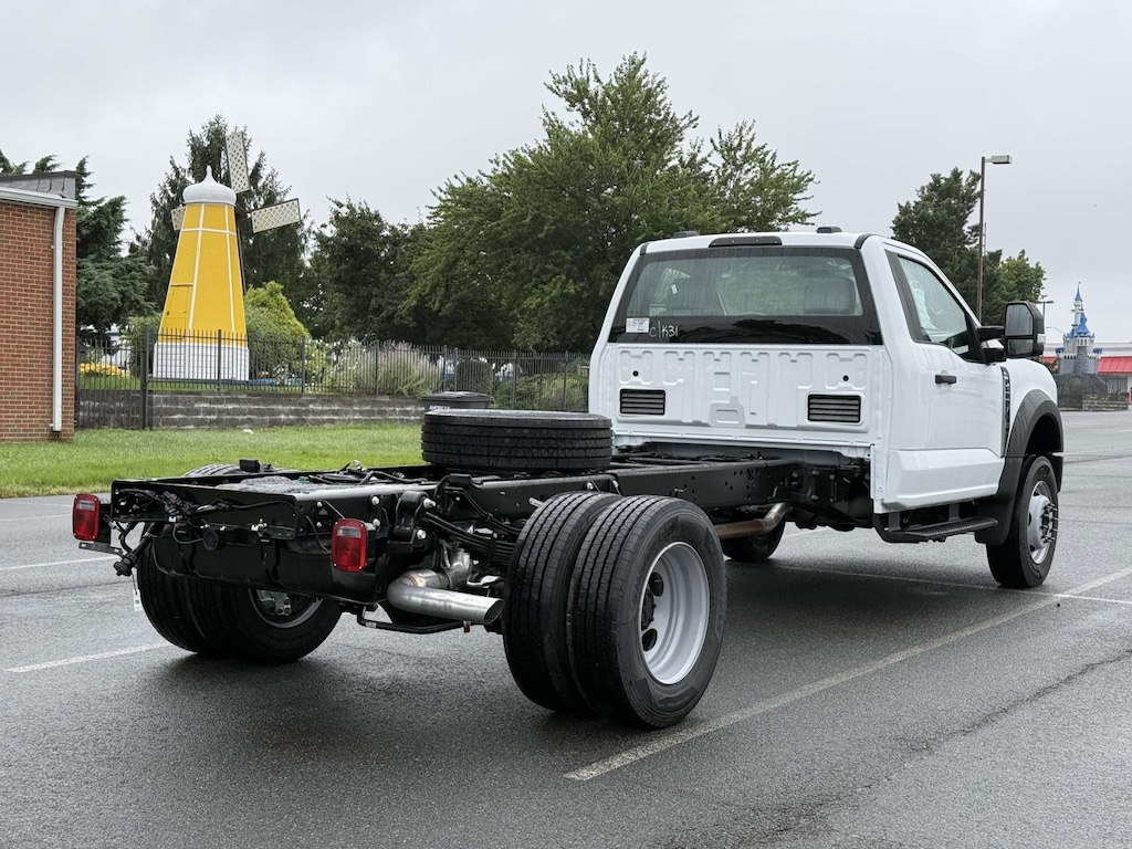 New 2025 Ford F-600 XL Regular Cab 4x4 Bare Chassis 108 CA Regular Cab Chassis-Cab