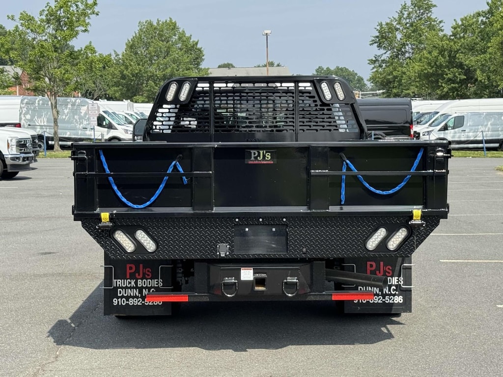 New 2024 Ford F-350 XL Crew Cab 4x2 w/ 10 Contractors Flatbed Flatbed