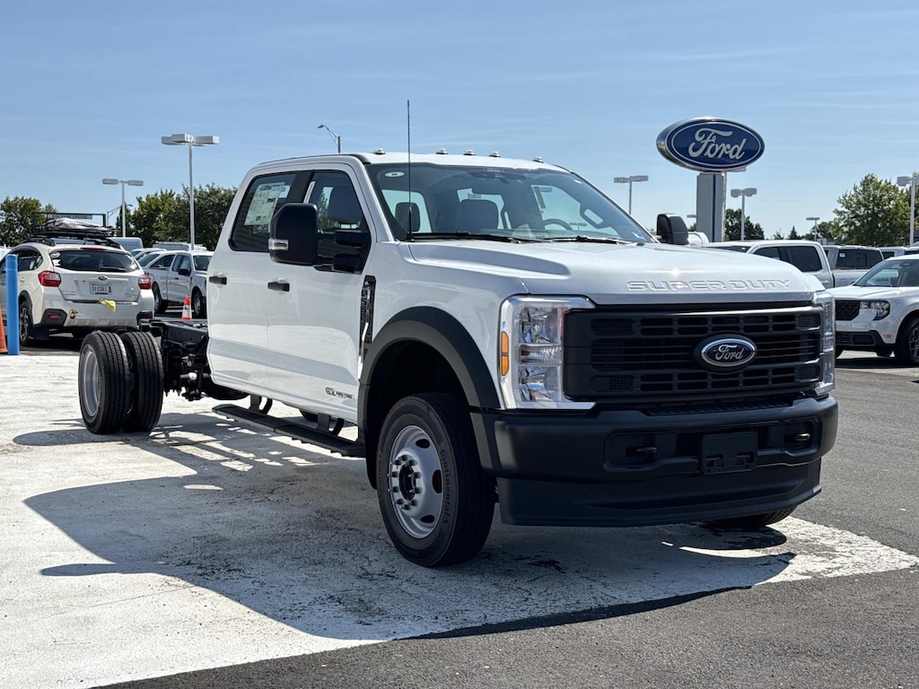 New 2026 Ford Super Duty F-550 DRW Crew Cab Chassis-Cab
