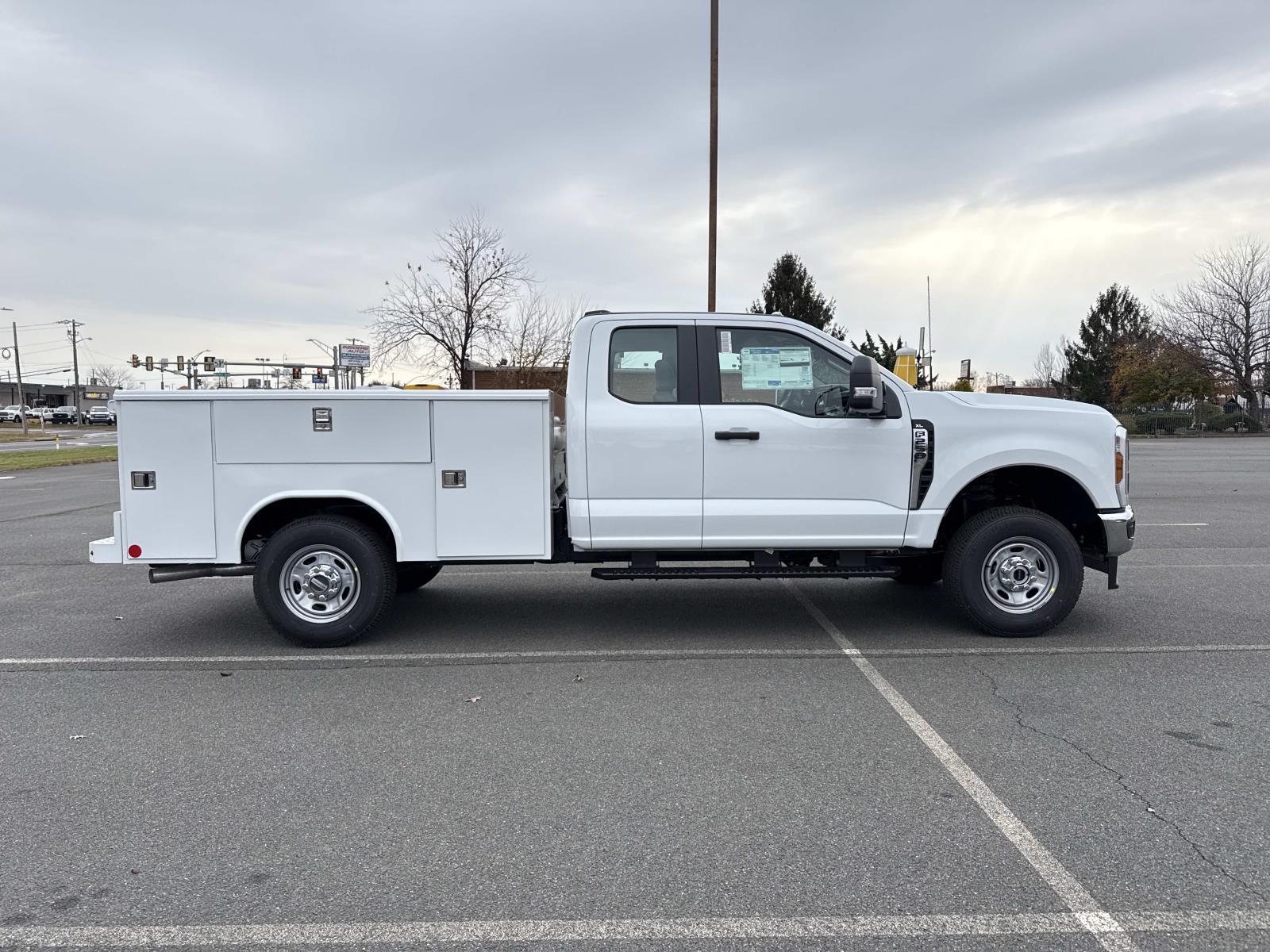 2026 Ford F-250 XL photo 2