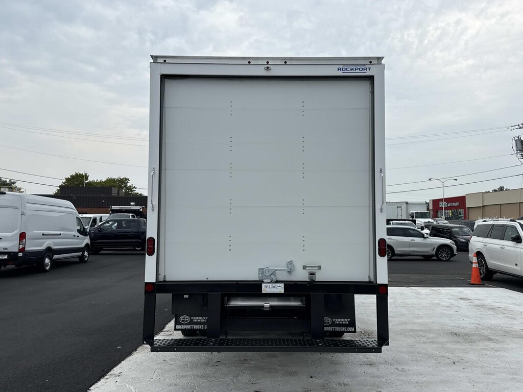 New 2027 Ford E-450SD 4x2 W/ 17 Box With Attic Box