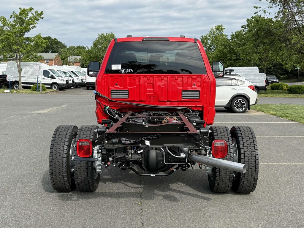 New 2025 Ford F-450 XLT Regular Cab 4x4 Bare Chassis 60 CA Regular Cab Chassis-Cab