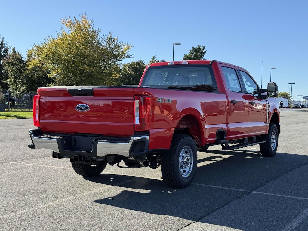 New 2026 Ford F-250 XL Crew Cab 4x4 W/ 8 Bed Crew Cab Pickup