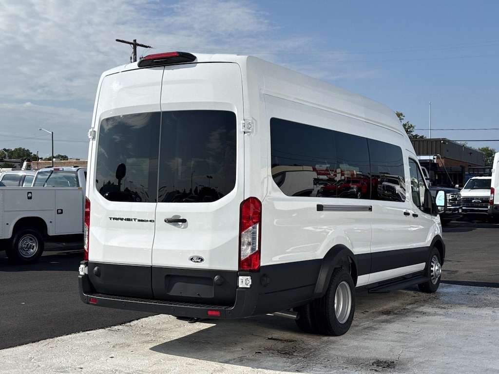 New 2026 Ford Transit Passenger Wagon RWD High Roof EL 15 Passenger Van Van