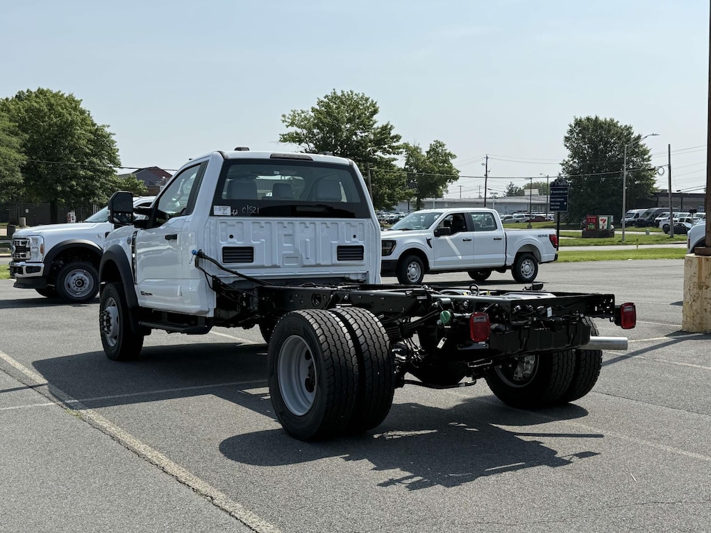 New 2025 Ford F-600 XL Regular Cab 4x4 Bare Chassis 84 CA Regular Cab Chassis-Cab
