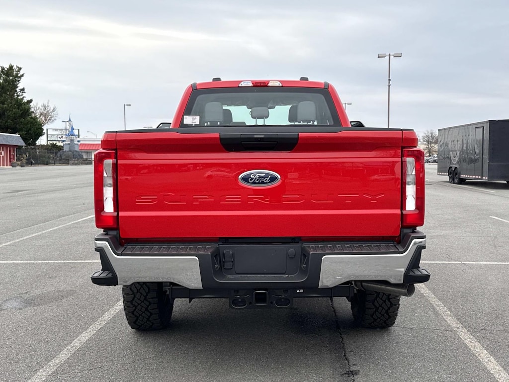 New 2026 Ford F-250 XL Super Cab 4x4 W/ 8 Bed Extended Cab Pickup