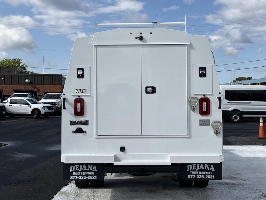New 2026 Ford F-450 XL Crew Cab 4x4 W/ 11 Enclosed Service Body Service