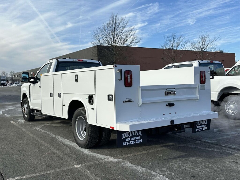 New 2024 Ford F-350 XL Regular Cab 4x2 w/ 11 Knapheide Service Body Service