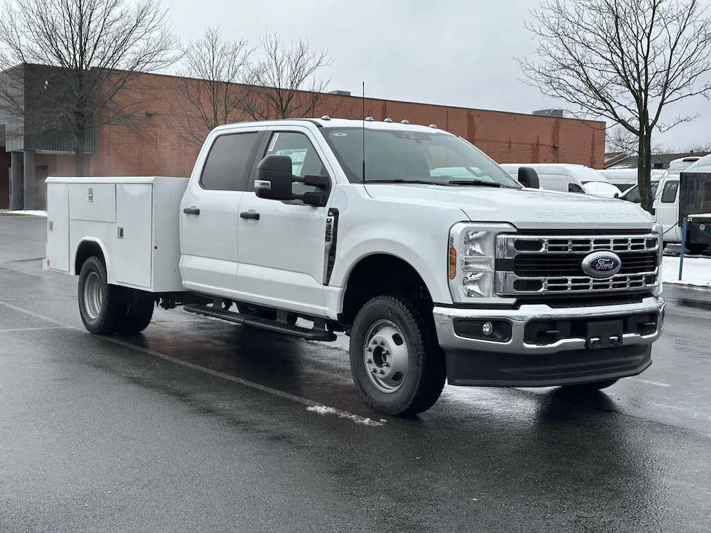 New 2024 Ford F-350 XL Crew Cab 4x4 w/ 9 Reading Service Body Service