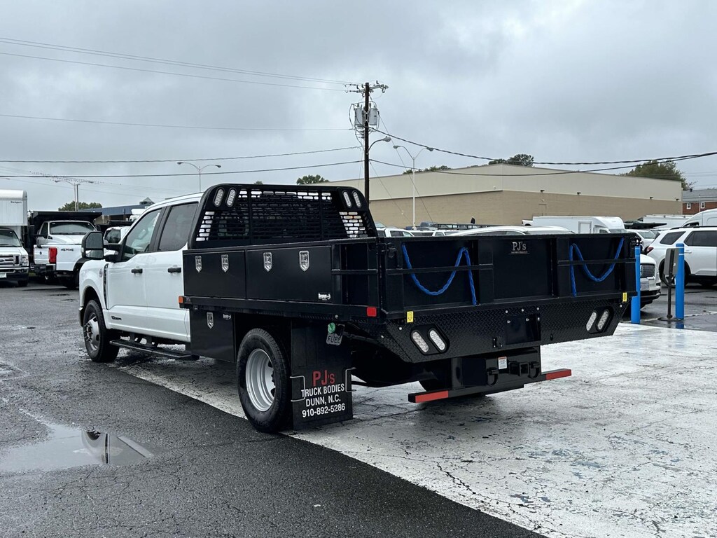 New 2024 Ford F-350 XL Crew Cab 4x2 w/ 10 Contractors Flatbed Flatbed