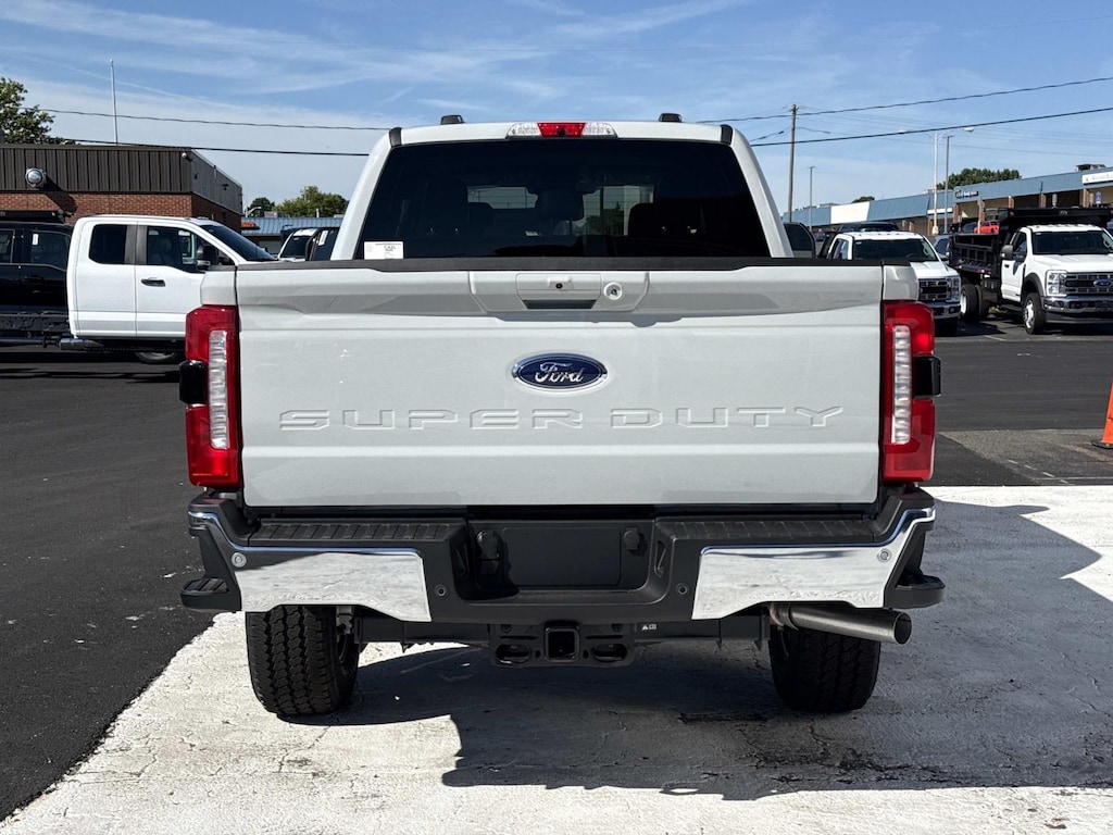 New 2026 Ford F-250 Lariat Crew Cab 4x4 W/ 6.75 Bed Crew Cab Pickup