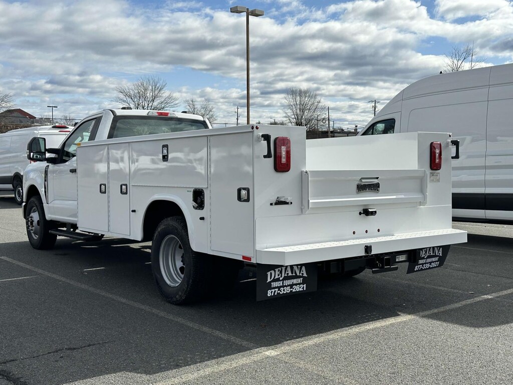 New 2024 Ford F-350 XL Regular Cab 4x2 w/ 11 Knapheide Service Body Service