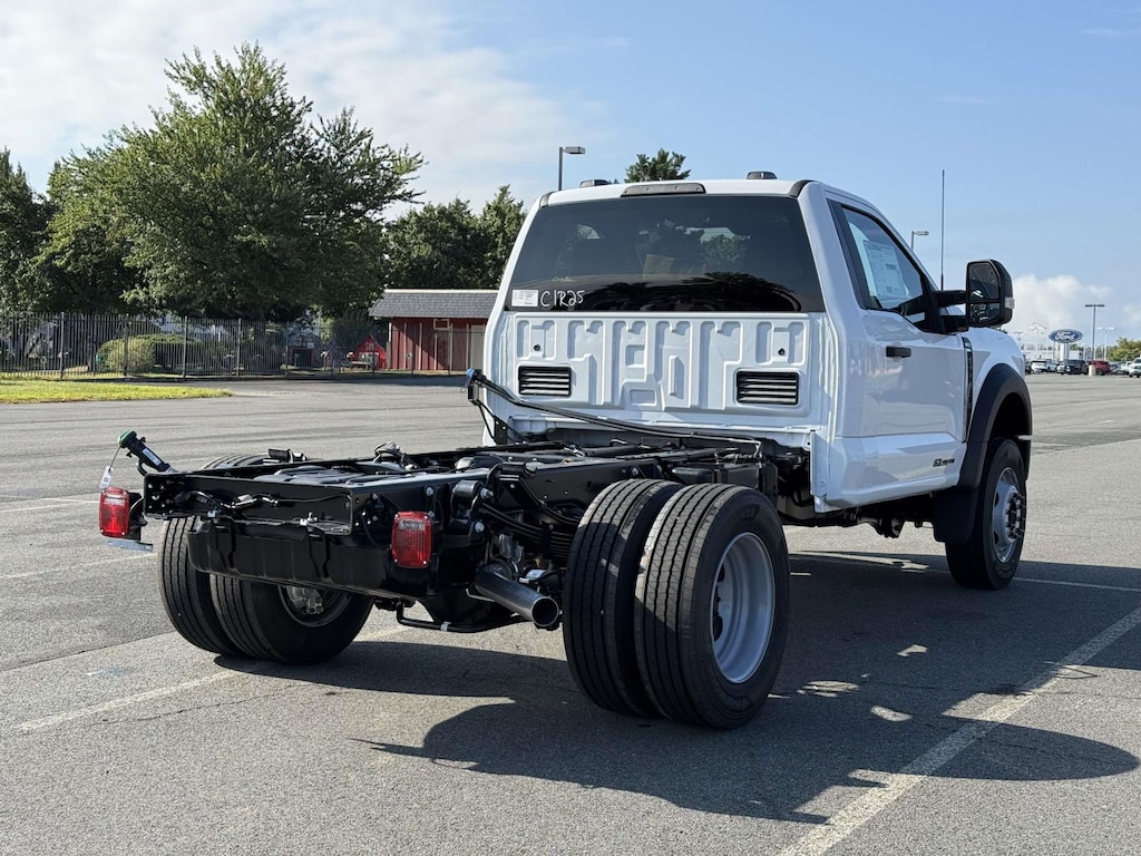 New 2026 Ford Super Duty F-600 DRW XLT 4WD Reg Cab 145 WB 60 CA Regular Cab Chassis-Cab