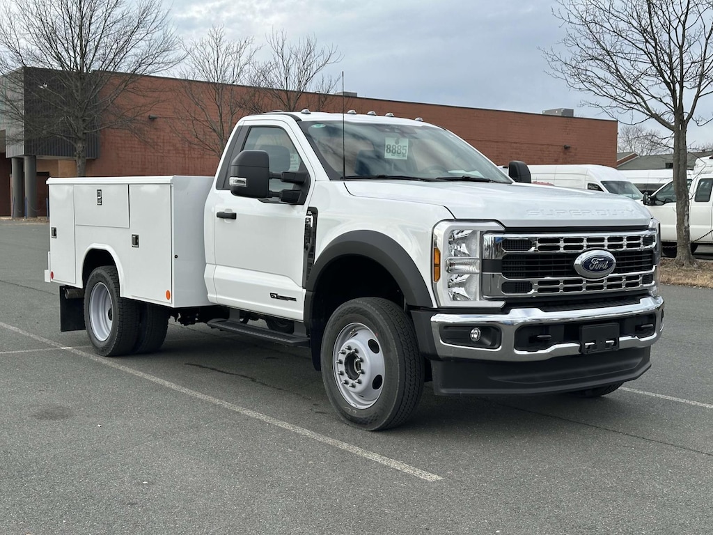 New 2024 Ford F-450 XL Regular Cab 4x4 w/ 9 Reading Service Body Service