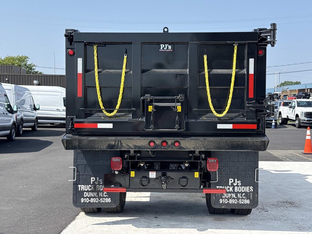 New 2027 Ford F-750 XL Regular Cab 4x2 W/ 12 Dump Dump