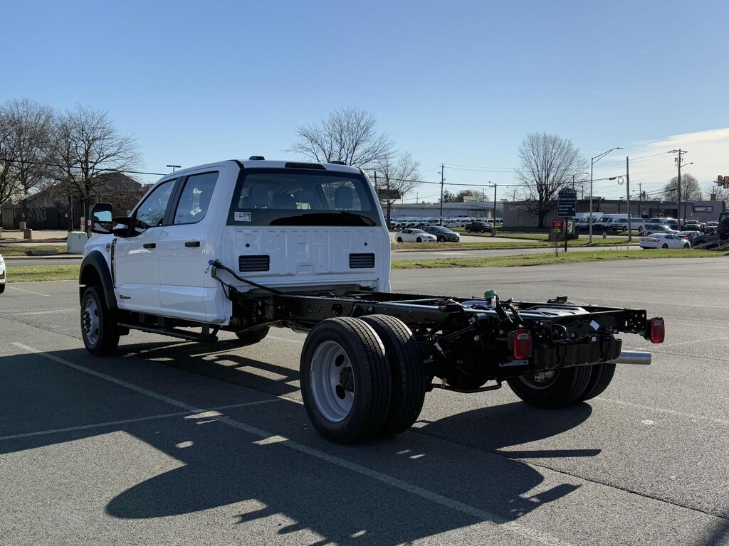 New 2025 Ford F-550 XL Crew Cab 4x4 Bare Chassis 84 CA Crew Cab Chassis-Cab