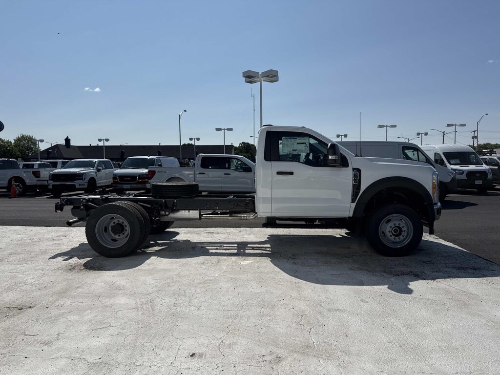 New 2026 Ford Super Duty F-600 DRW Regular Cab Chassis-Cab