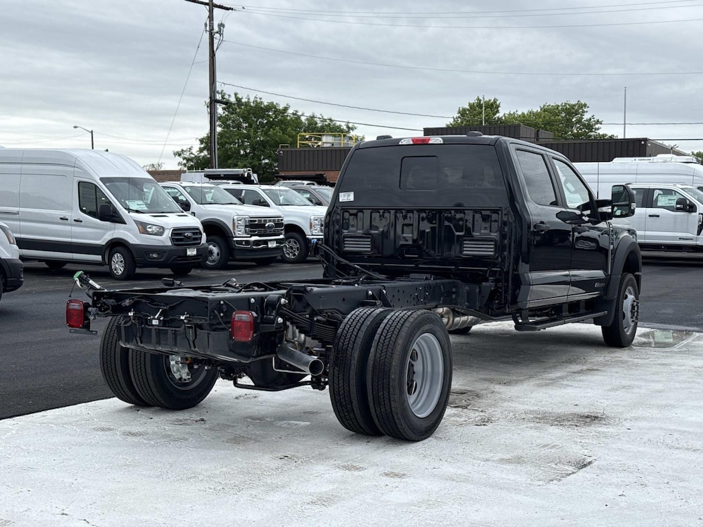 New 2026 Ford F-550 XL Crew Cab 4x4 Bare Chassis 84 CA Crew Cab Chassis-Cab