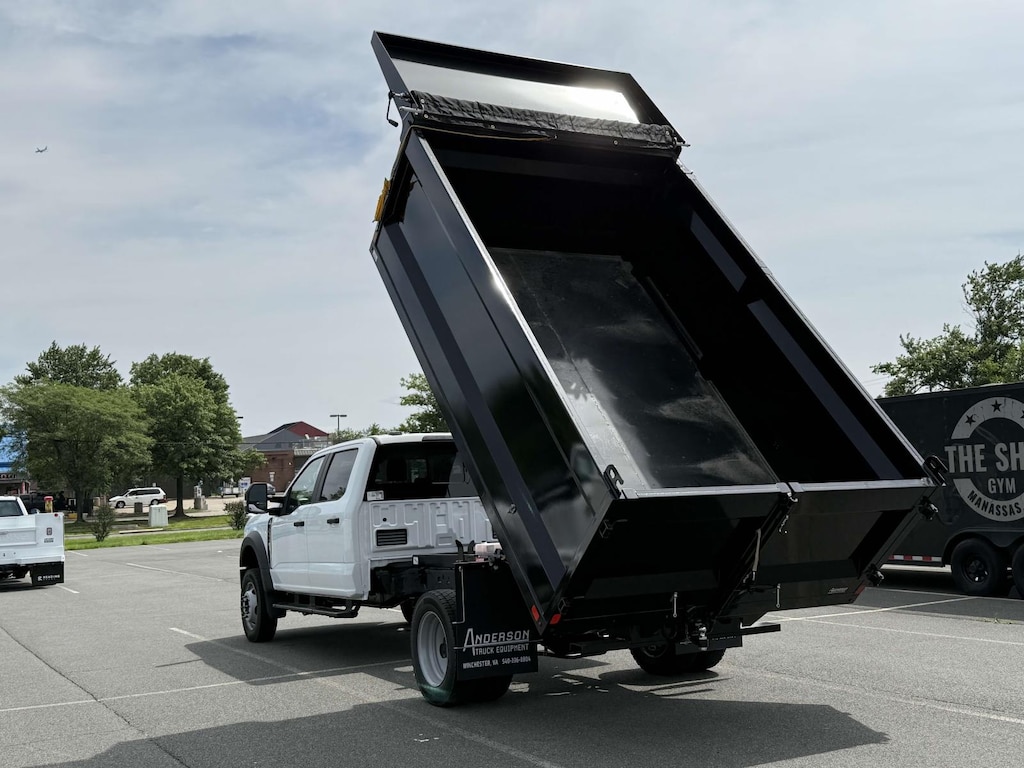 New 2025 Ford F-550 XL Crew Cab 4x4 w/ 12 Landscape Dump Landscape