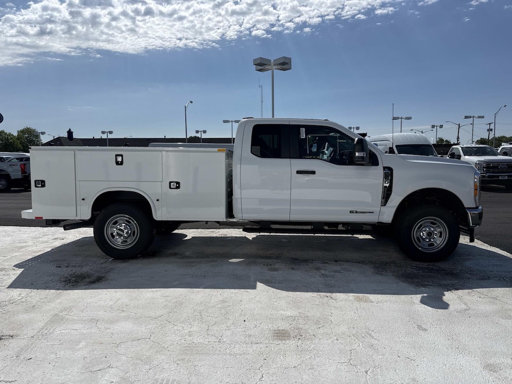 New 2026 Ford F-350 XL Super Cab 4x4 W/ 9 Knapheide Service Body Service