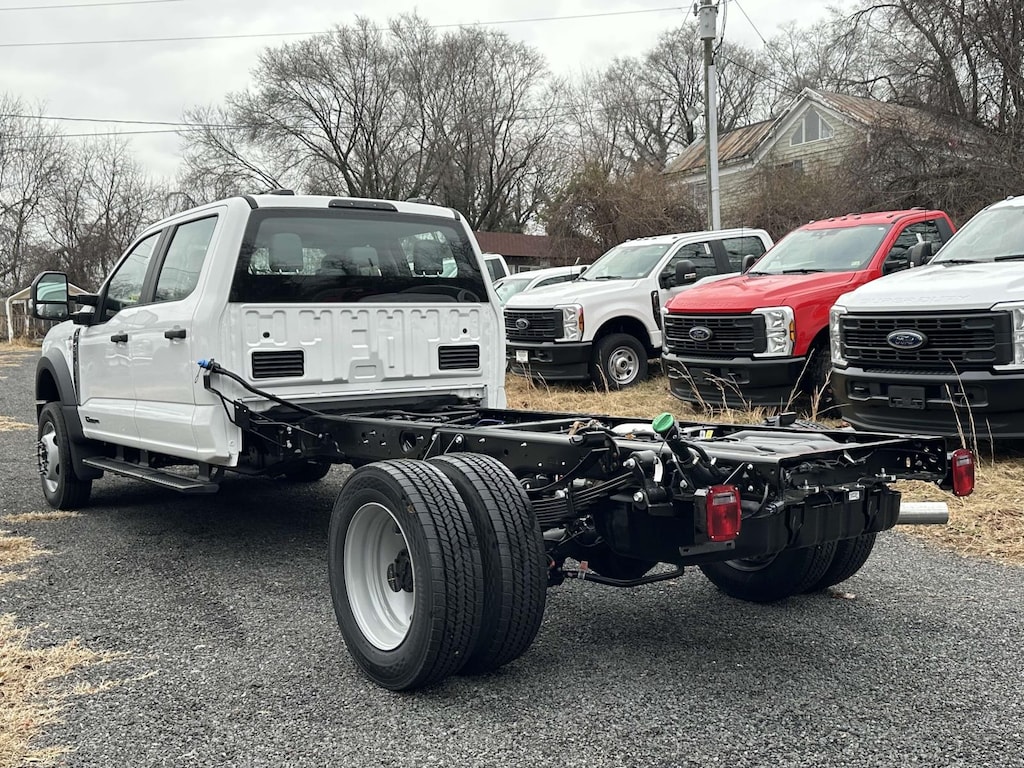 New 2024 Ford F-550 XL Crew Cab 4x4 Bare Chassis 84 CA Crew Cab Chassis-Cab