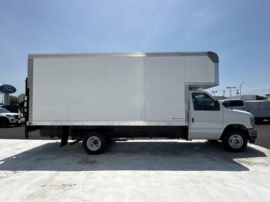 New 2027 Ford E-Series Cutaway
