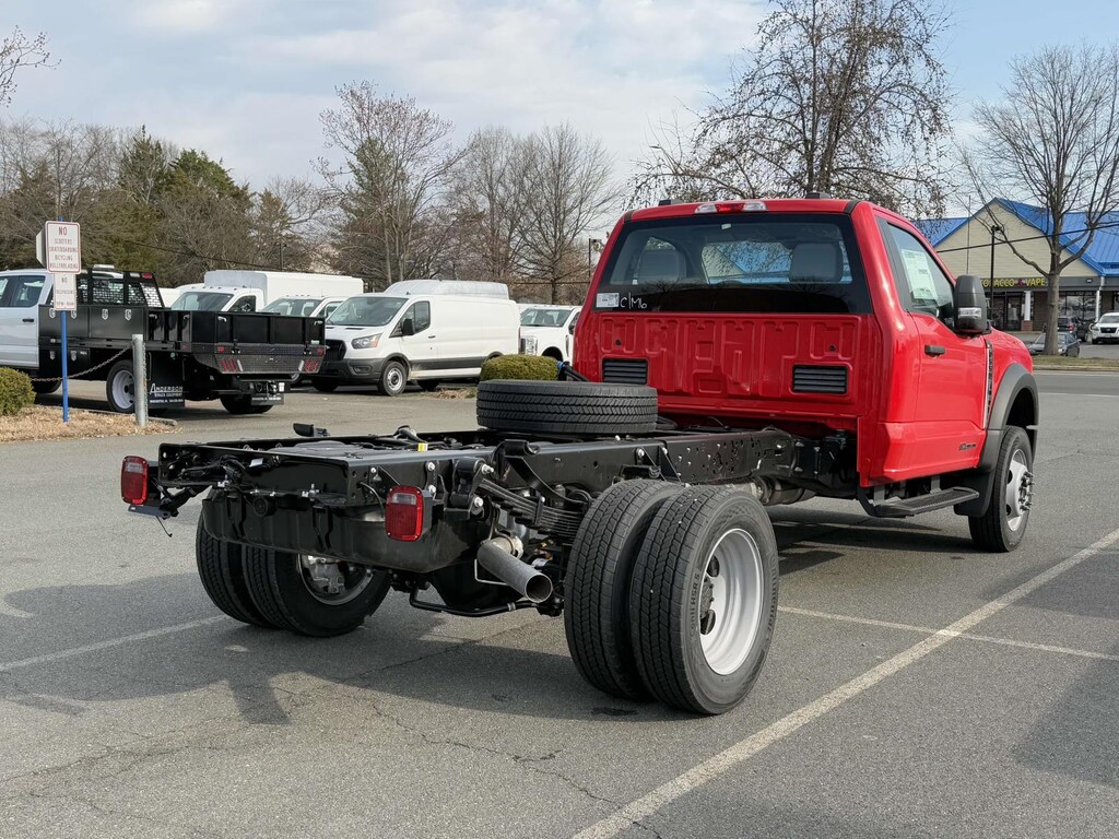 New 2025 Ford F-550 XL Regular Cab 4x4 Bare Chassis 84 CA Regular Cab Chassis-Cab