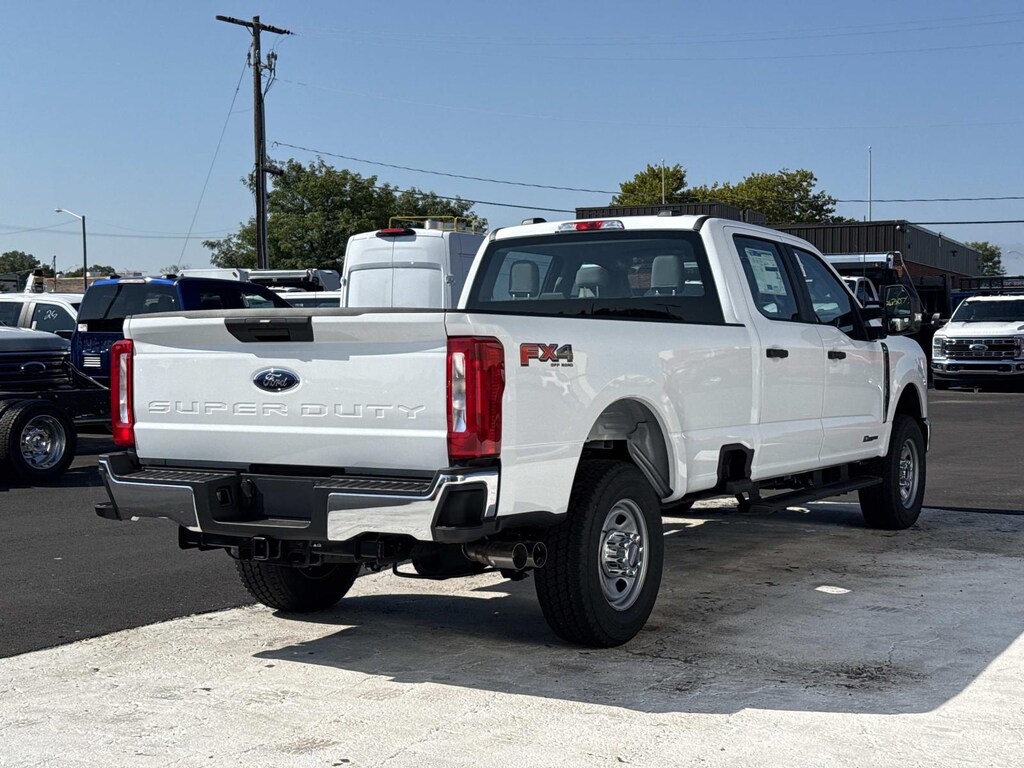 New 2026 Ford Super Duty F-350 SRW Crew Cab Pickup
